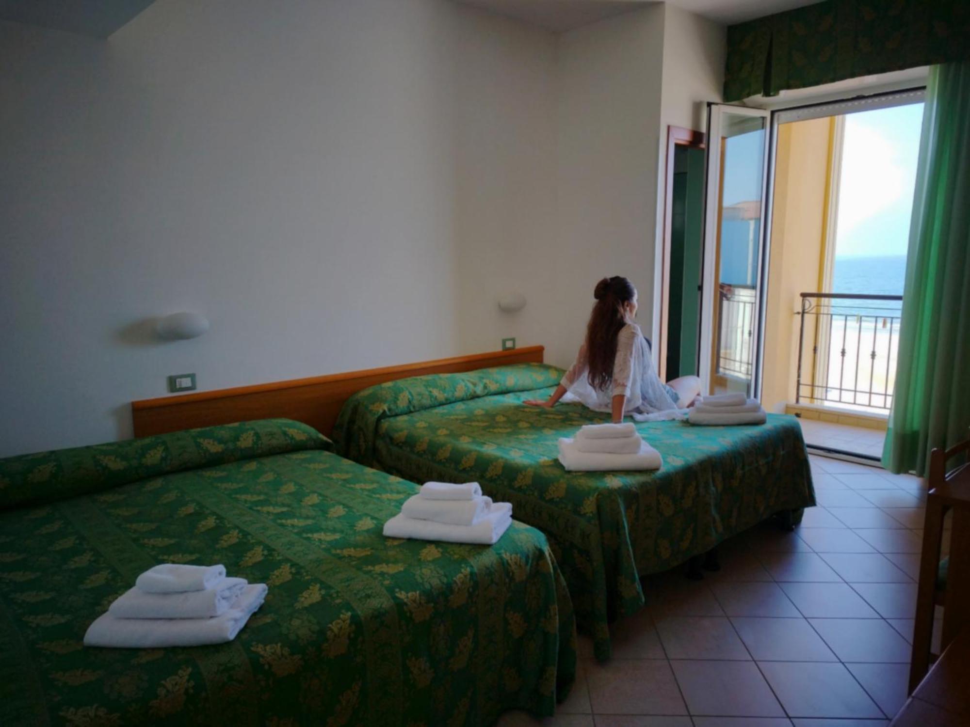 Hotel Belvedere Misano Adriatico Esterno foto